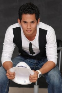 fizo omar 200x300 Gambar Artis Jambu Malaysia