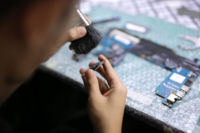 berus Repair Motherboard Laptop Murah di KL
