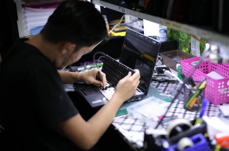 pulun Repair Motherboard Laptop Murah di KL