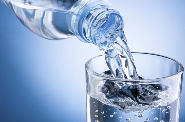 amalan minum air bantu kurangkan berat badan 